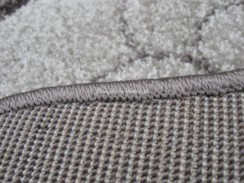 Dywan Kwiatek beżowy 80 x 80